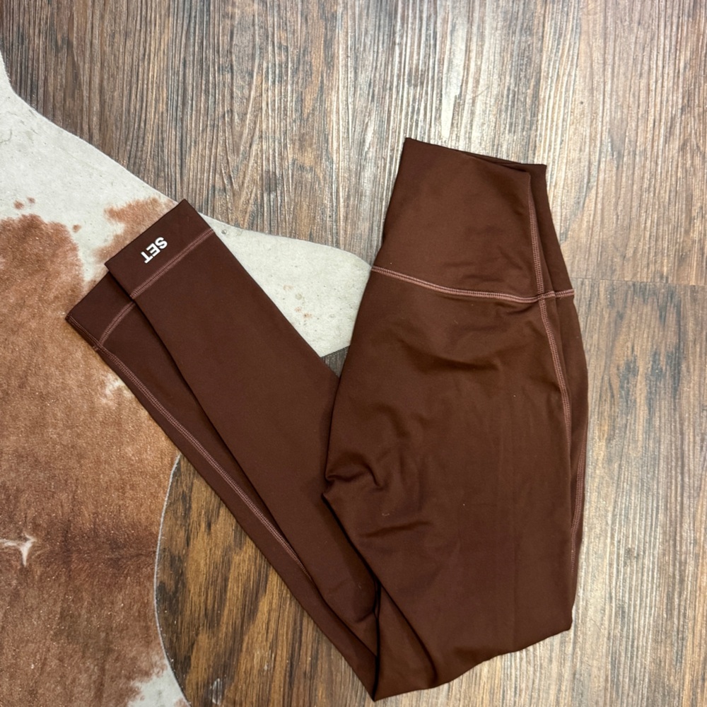 SET Active Chocolate Leggings